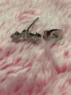 Sterling Silver Earring Single